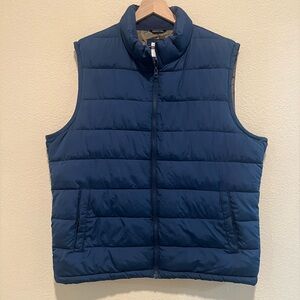 XL GAP Men's Navy Puffer Vest